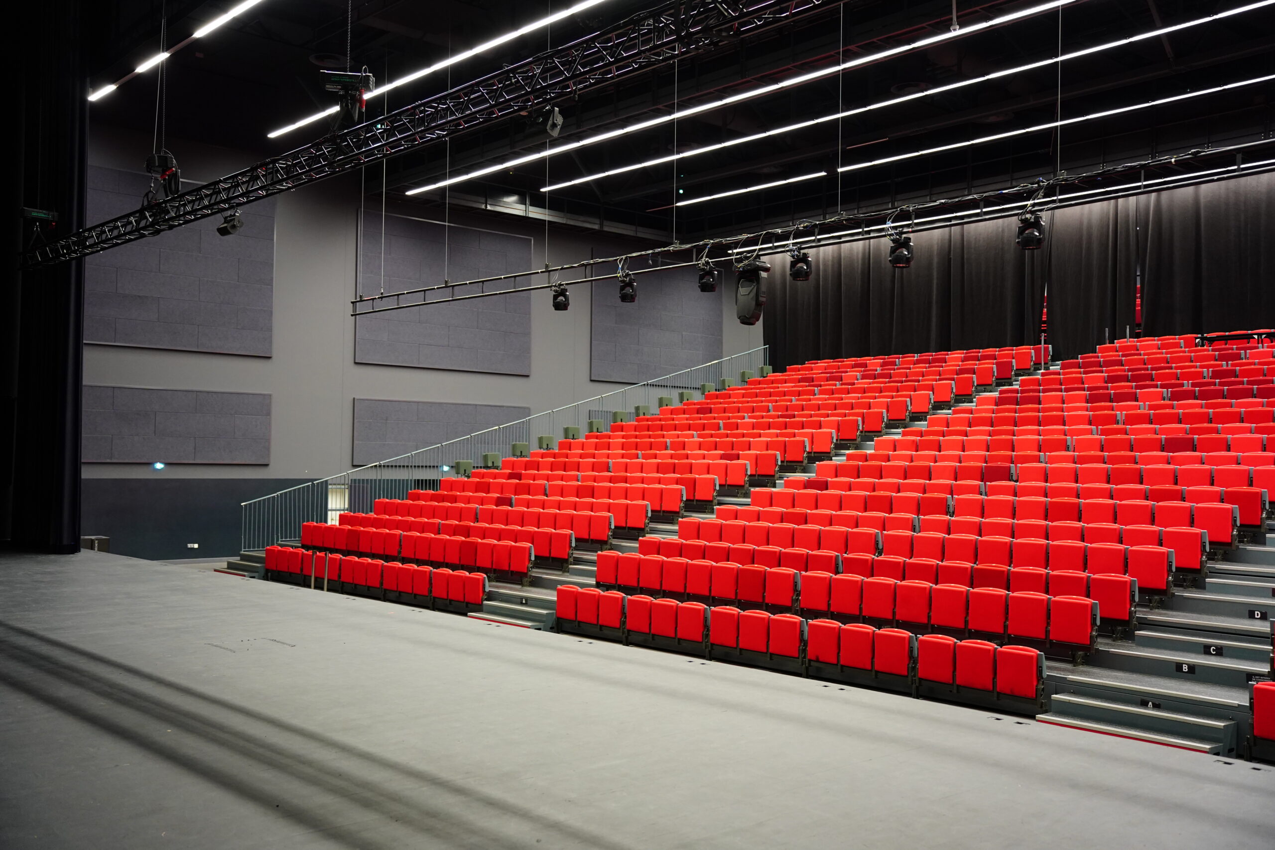 gradins-rideau-jauge (5)